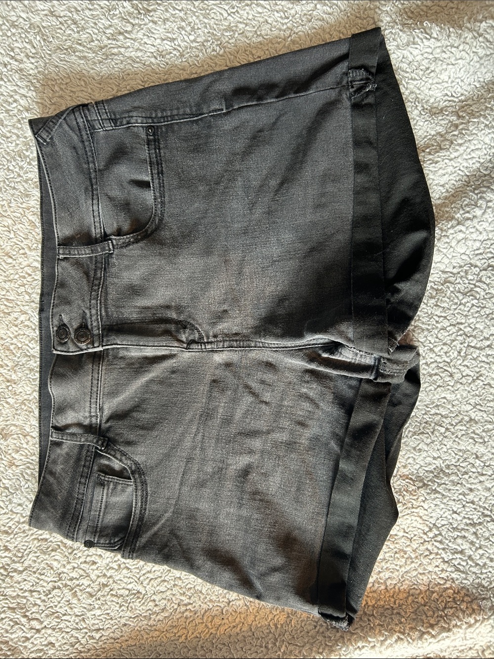 Black Stretchy Jean Shorts. Size: Juniors 17